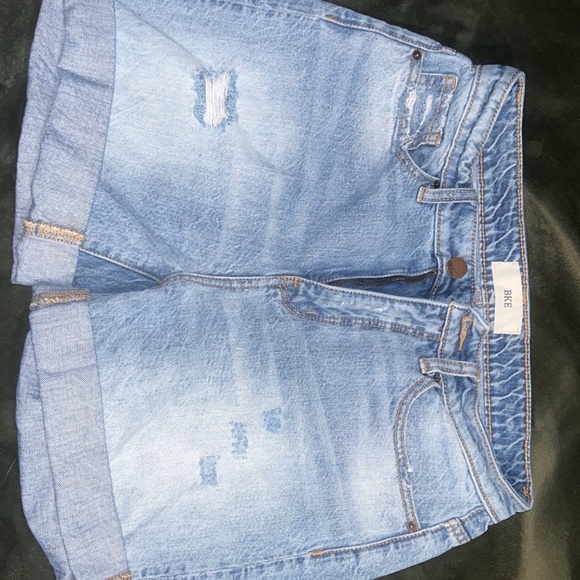 SOLD - Picture 2 of 4